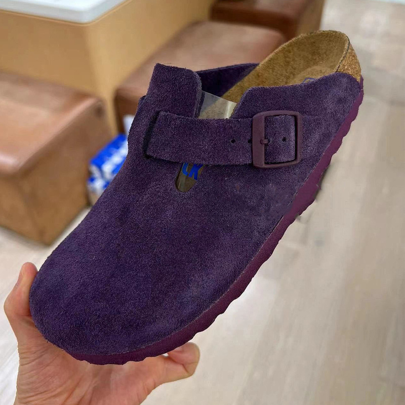 Ženske ravne slip-on cipele s vampom od bikovog velura, koža podstava, gumena podrážka, debljina potplata 3–5 cm, ravni đon; protuklizno, otporno na habanje, podrška