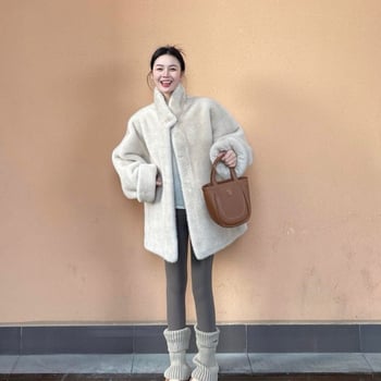 Srednje duljine krzneni kaput sa stojećim ovratnikom, stil kraljice sestre, za odrasle žene