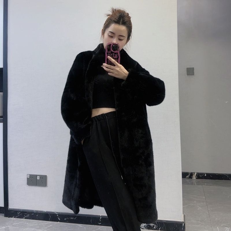 Ženski kaput od umjetne kože s Mink Velvet plišom, dugi rukavi, okrugli ovratnik, poliester vanjski dio, 95% sadržaj vlakana, elegantan zimski kaput