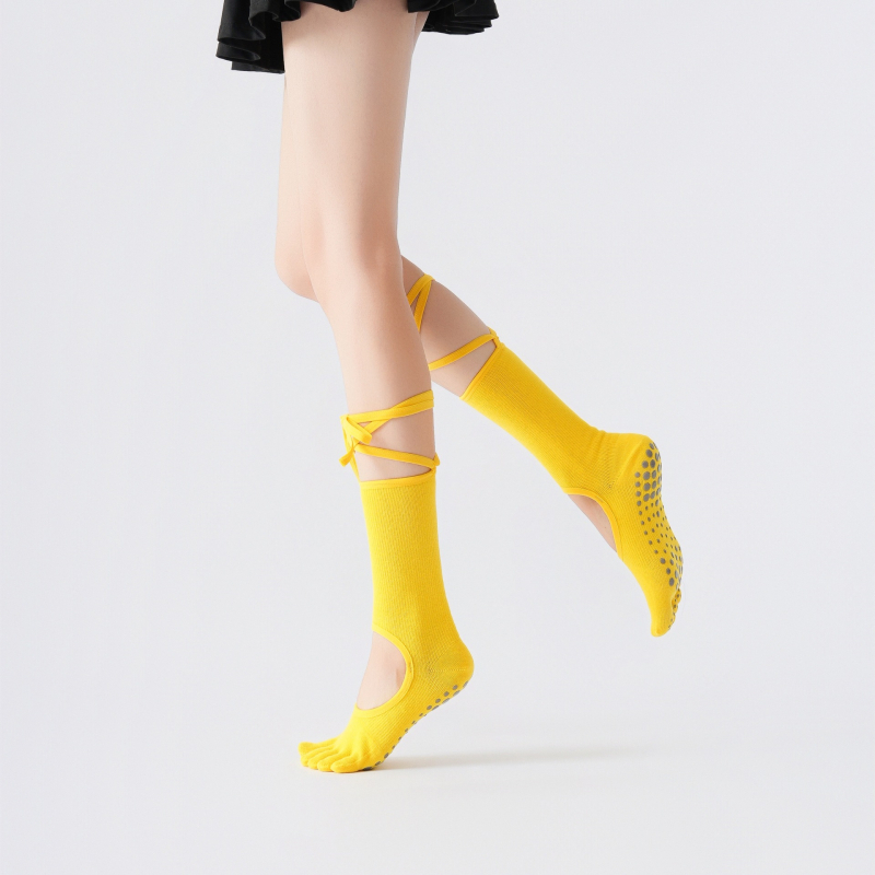 Ženske petoprstne joga čarape s remenom, pamuk 80-90%, protuklizne, antibakterijske, upijaju znoj, za sve sezone