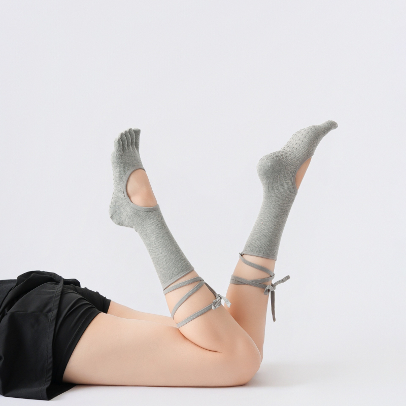 Ženske petoprstne joga čarape s remenom, pamuk 80-90%, protuklizne, antibakterijske, upijaju znoj, za sve sezone
