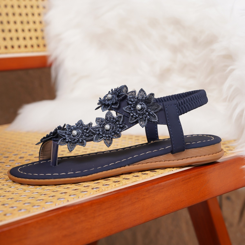 Boho sandale s cvjetnim motivom i perlama – plošne udobne za žene; gornji materijal: koža krava; podstava: PU; potplat: TPR; okrugli vrh; stražnji remen; elastična traka