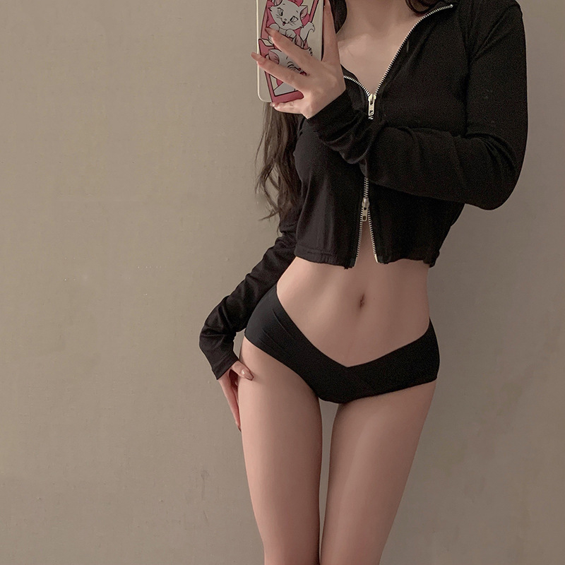 Chiloți damă talie joasă, Ice Silk material, fără urme vizibile, tricot, căptușeală din bumbac în zona intimă