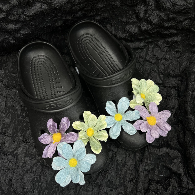 Cipővirág-kiegészítők, 34-es virág kollekció, alkalmas szandálokra és papucsokra, csat-stílus, szezonok: nyár, tavasz, ősz