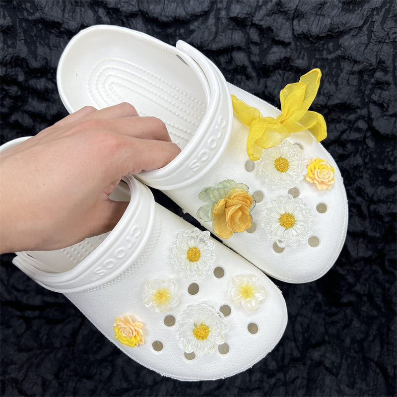 Cipővirág-kiegészítők, 34-es virág kollekció, alkalmas szandálokra és papucsokra, csat-stílus, szezonok: nyár, tavasz, ősz