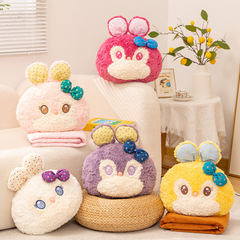 2 v 1 vankúš a deka: zajko s bodkami, polyesterový materiál, polyesterová výplň