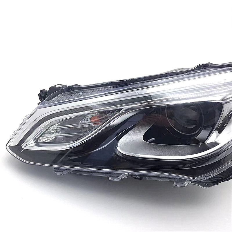 Μπροστινό συγκρότημα φαναριών Buick Yinglang BKYL, 12V αλογονικός λαμπτήρας, 2015-2017