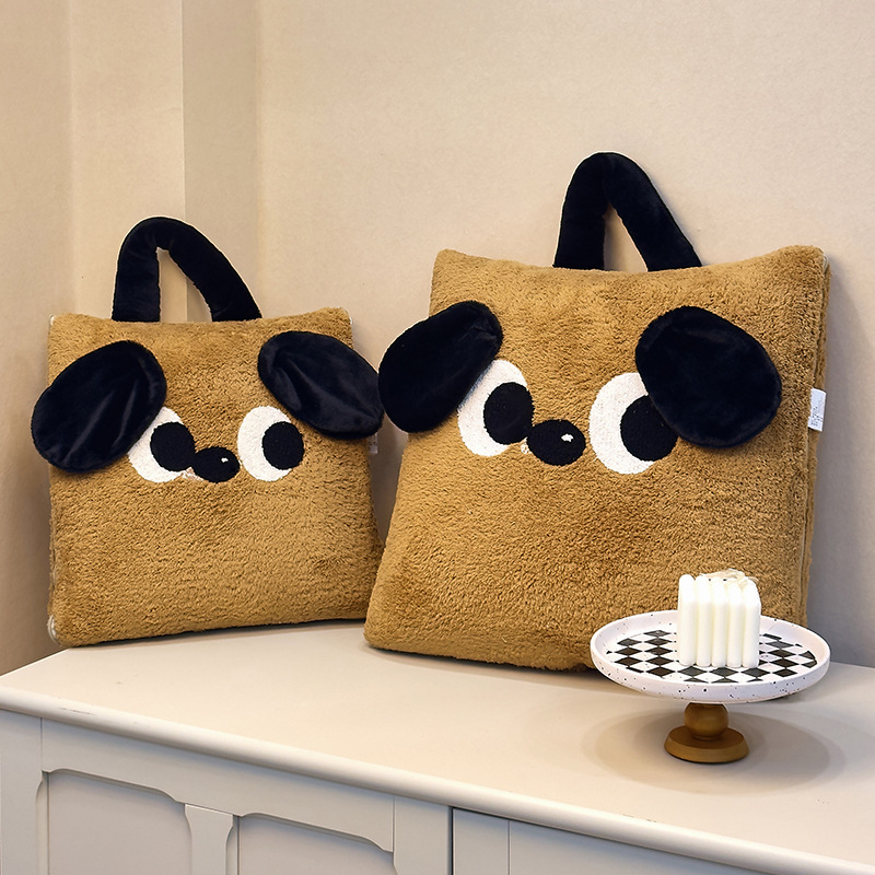 Panya 2-v-1 vankúšová prikrývka, mäkký plášť, výplň z vlákien peria, vyšívaný karikatúrny vzor, kreslený štýl