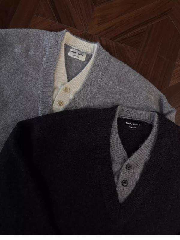 Pleteni džemper s retro dizajnom lažnog dvodijelnog, V-izrez, širok kroj, zadržava toplinu, bez glačanja