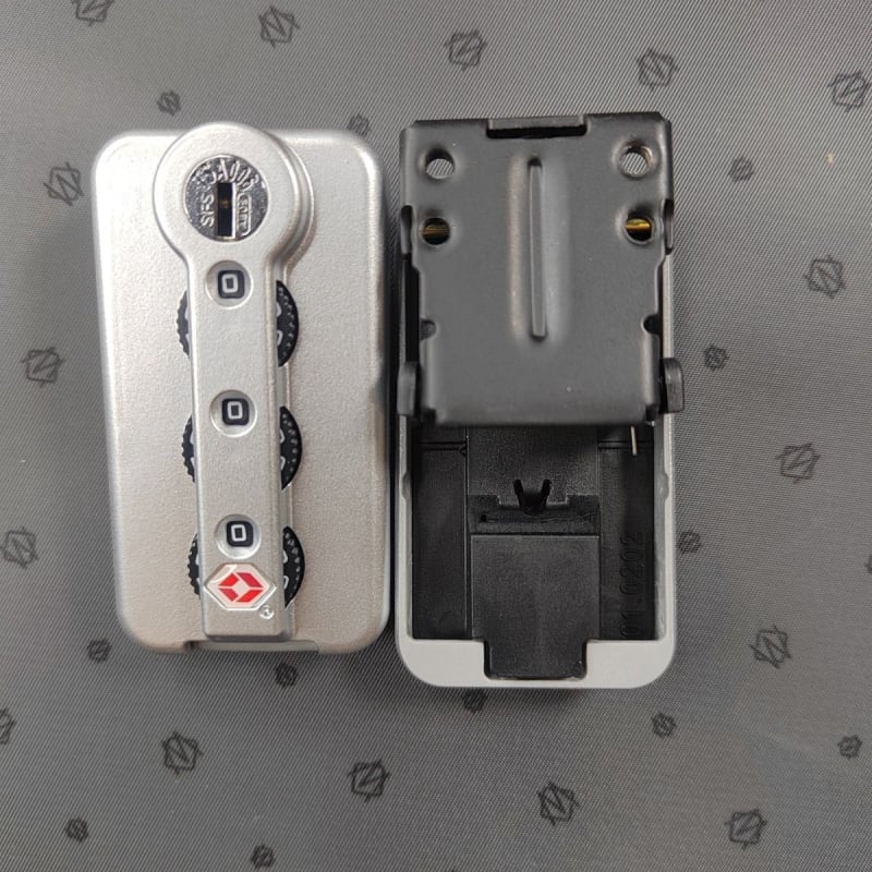 Аксесоар за ремонт на куфари Rimowa с алуминиева рамка, ABS материал, паролно заключване TSA 006