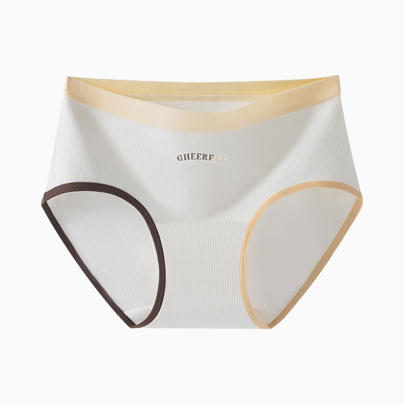 Ženske pamučne gaćice sa srednjim strukom, prozračne, antibakterijske, pleteni materijal, uzorak teksta.