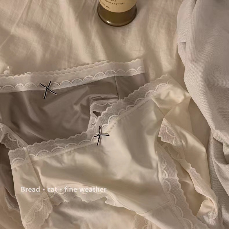 Ice Silk ženske gaćice, srednja talija, jednobojne, prozračne, antibakterijske, pletene, glavni materijal: najlon 90–95%, pamukova podstava u preponama, udobnost kroz sve sezone