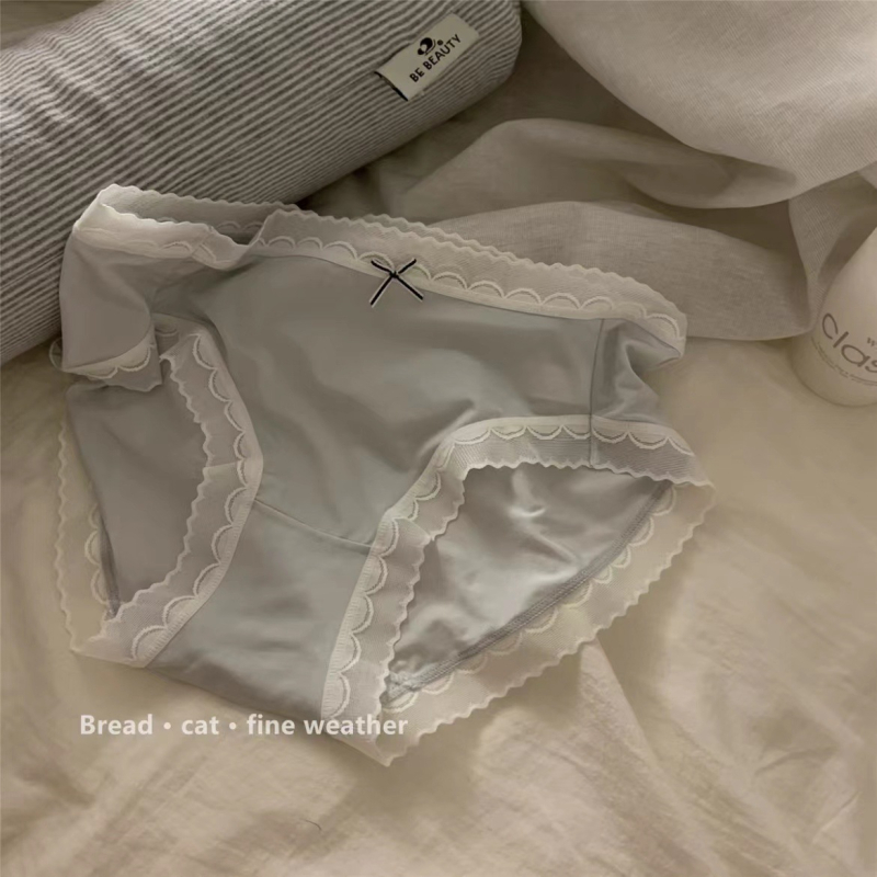 Ice Silk ženske gaćice, srednja talija, jednobojne, prozračne, antibakterijske, pletene, glavni materijal: najlon 90–95%, pamukova podstava u preponama, udobnost kroz sve sezone