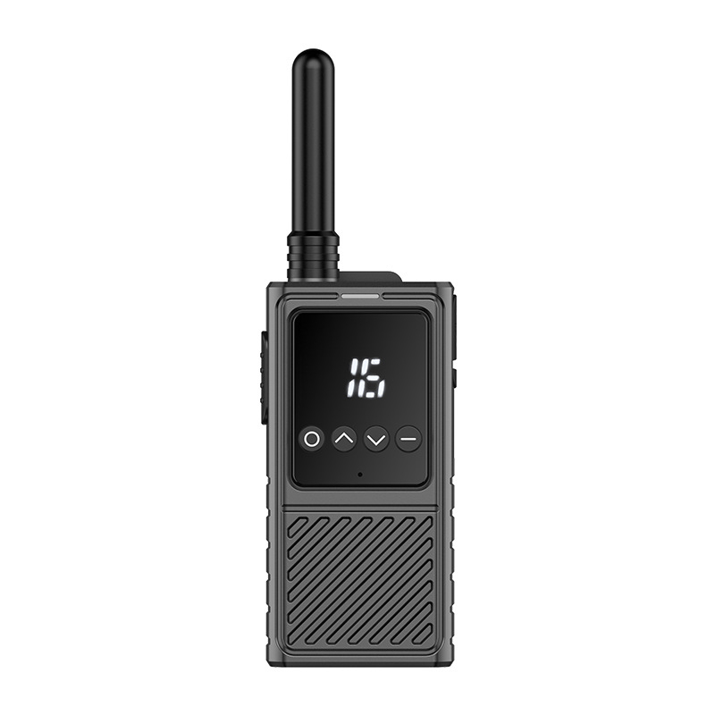 Walkie-Talkie εξωτερικής χρήσης: 8W ισχύς, 16 κανάλια, εμβέλεια 3-5 χλμ, μπαταρία 5800 mAh, οθόνη, ανθεκτικό στη σκόνη