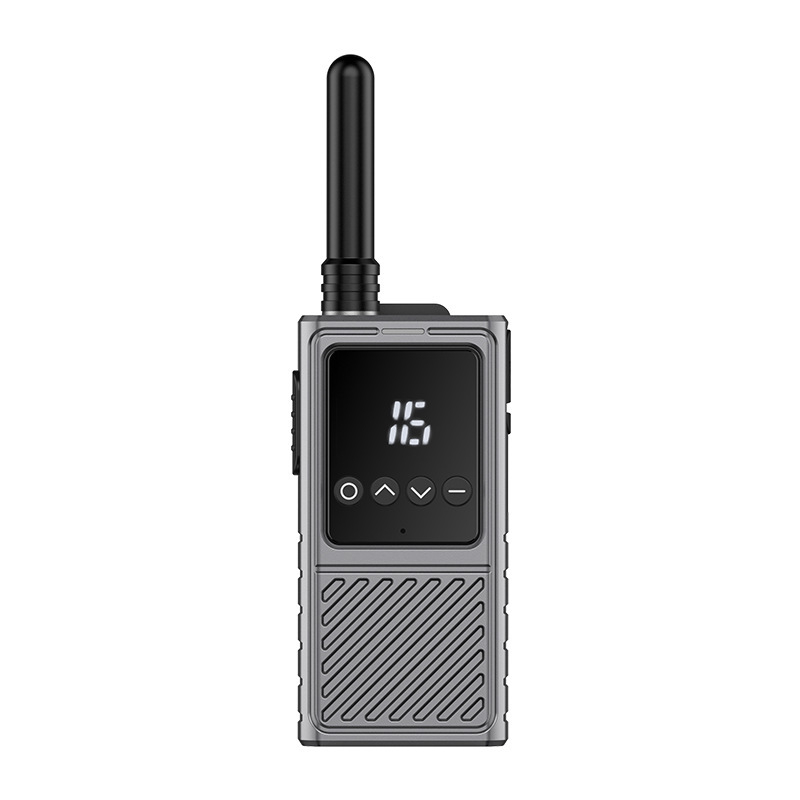 Walkie-Talkie εξωτερικής χρήσης: 8W ισχύς, 16 κανάλια, εμβέλεια 3-5 χλμ, μπαταρία 5800 mAh, οθόνη, ανθεκτικό στη σκόνη