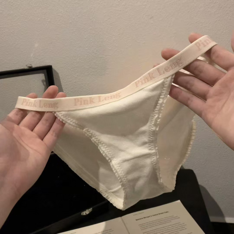 Chiloți din bumbac pentru fete, cu inserții de dantelă și imprimeu cu buline, respirabili, talie joasă, căptușeală din bumbac