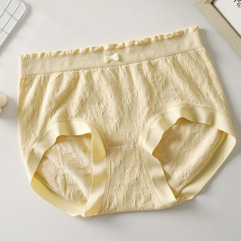 Pluszméretű női seamless kötött alsónemű – középmagas derék, csípőemelés, lélegző viszkóz, belső bélés 90–95% viszkóz