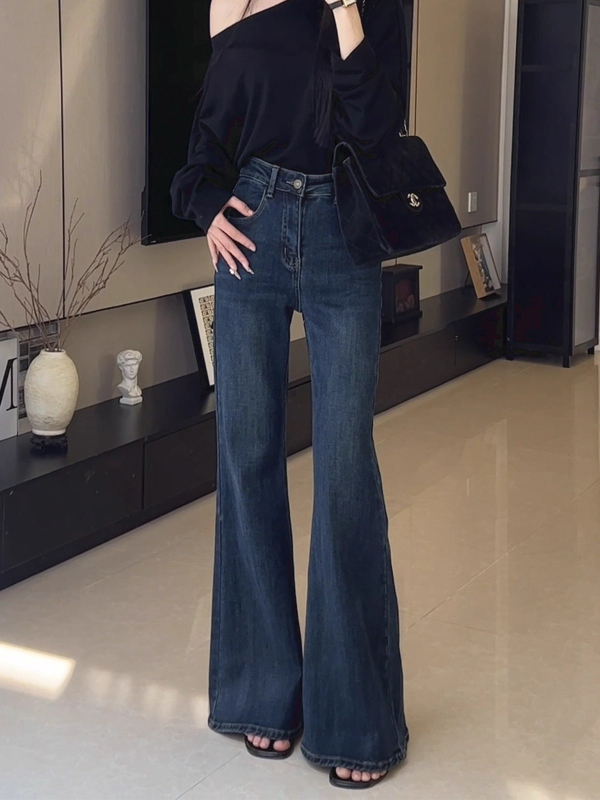 Дънки с висока талия, подплатени флийсом, ретро стил, разкроени крачоли, памучно-разтеглив деним, зима 2025