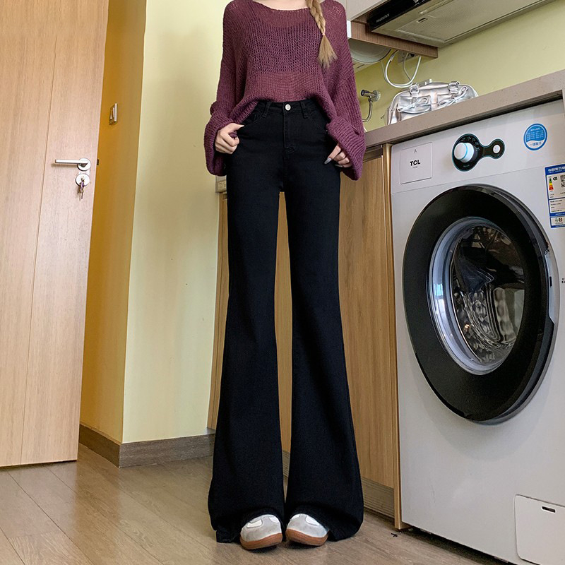 Дънки с висока талия, подплатени флийсом, ретро стил, разкроени крачоли, памучно-разтеглив деним, зима 2025