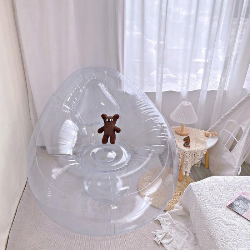 Áttetsző felfújható kanapé a hálószoba és az erkély számára — fotó kellék