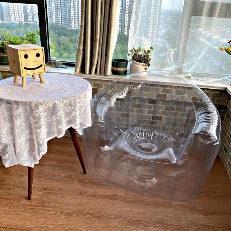 Áttetsző felfújható kanapé a hálószoba és az erkély számára — fotó kellék