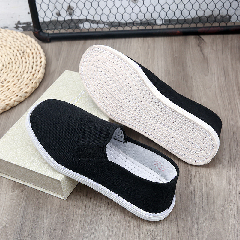 Unisex platnene slip-on tenisice, zaobljen vrh, niski gležanj, gornji dio od platna, unutarnja podstava od platna, višeslojna potplat, toplo zimi