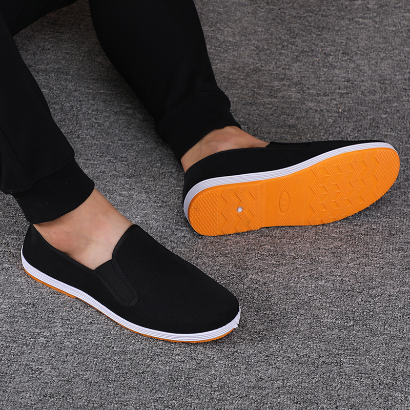 Unisex platnene tenisice, prozračan gornji dio od pamuka, slip-on s elastičnom trakicom, plastična potplata s injekcijskom tehnologijom, niski profil