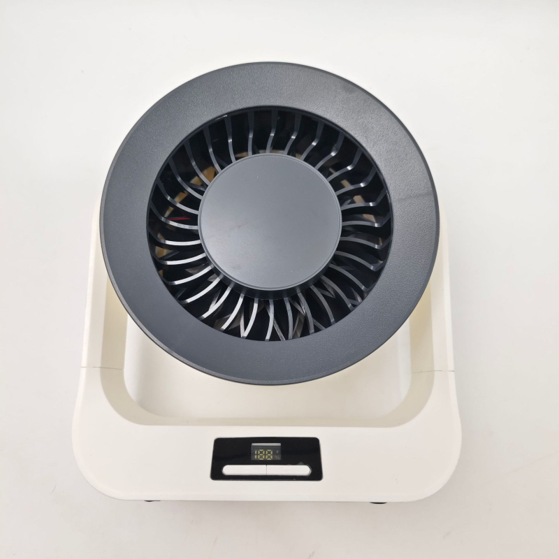 Automobilski ventilator s LED digitalnim zaslonom, akrilno kućište, snaga 5W, višestruko podesiv kut, model HR2520/HR2522
