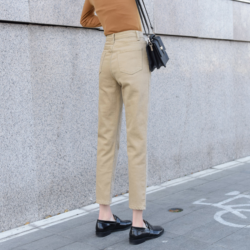 Дънкови панталони тип цигари - висока талия, дължина 3/4, полиестер 30–50%, средна дебелина, триизмерно декориране