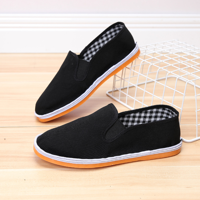 Platnene slip-on tenisice, unisex, niski profil, zaobljena nosna kapica, prozračne platnene