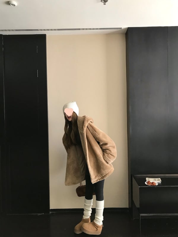 Termalne pletene tajice s mrežastim tkivom i pamukom, debeli za glađenje siluete, Zima 2025