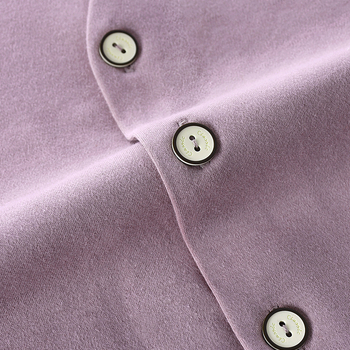 Ženski pamučni kardigan-vest, debeli za toplinu, jednostavan stil, ekološki materijal; duljina 50–65 cm