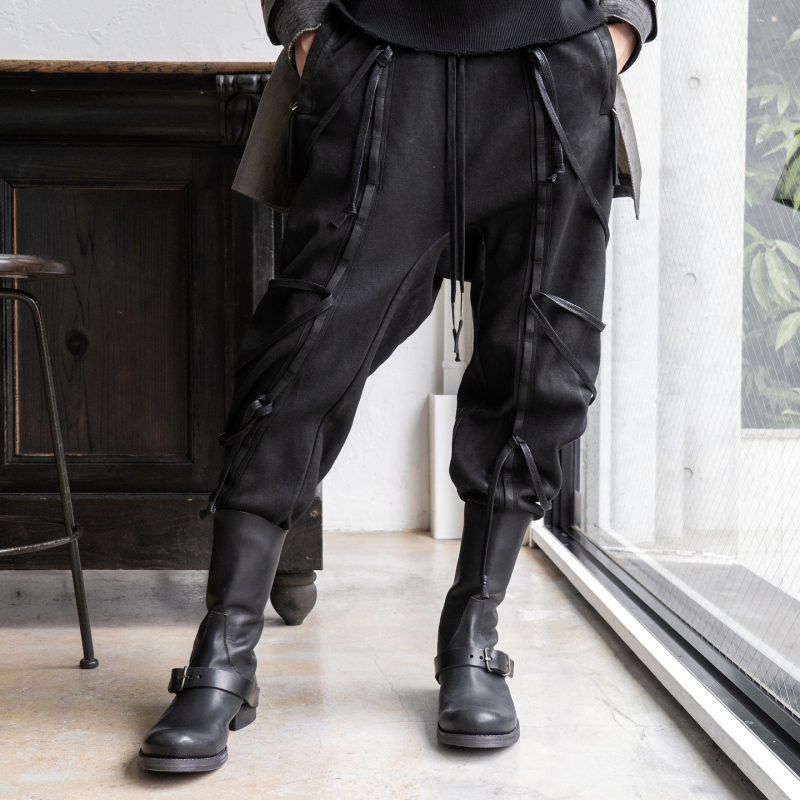 Jazdecké čižmy so zadným zipsom, stredný výšky šľapu, stredný podpätok, kožený remienok, gumová podrážka