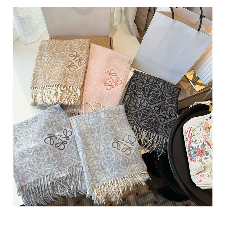 Вълнен жакардов двустранен флокиран шал за зима — рапирано плетено, за жени