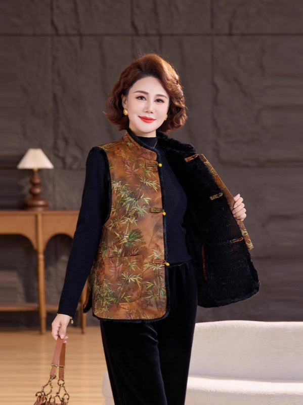 Дамска жилетка в китайски стил със стойкова яка и закопчаване с катарами, нормална дължина