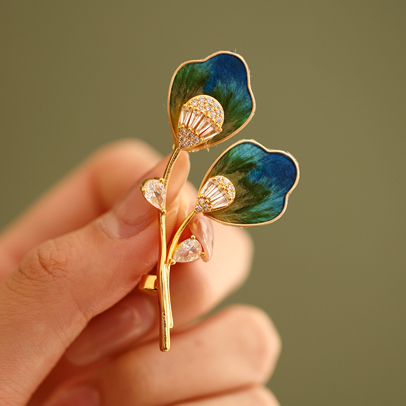 Ръчно изработена брошка с велурено цвете и лист абрикоса, китайски стил, декоративно бижу за жени
