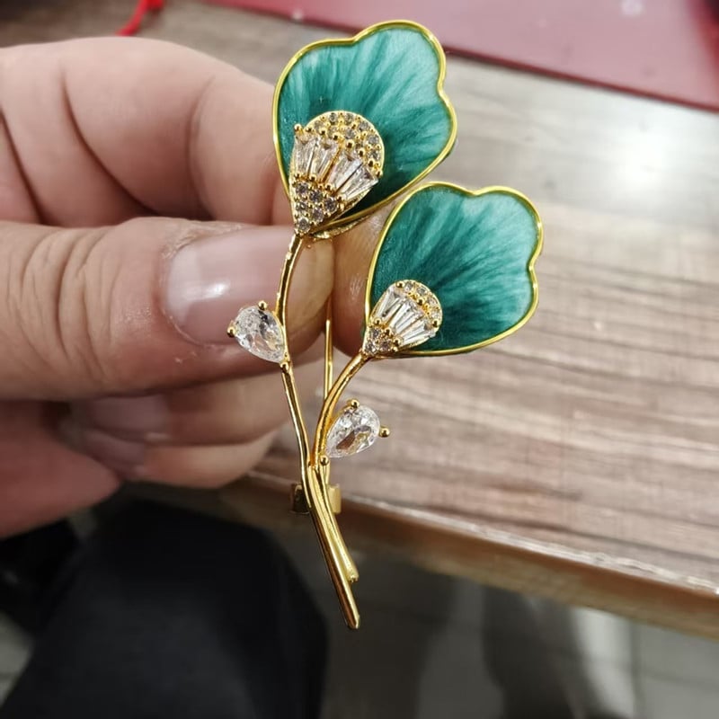 Ръчно изработена брошка с велурено цвете и лист абрикоса, китайски стил, декоративно бижу за жени