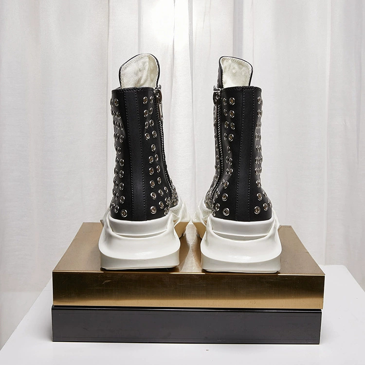 Martin csizmák magasszárúak, valódi marhabőrből, oldalsó cipzárral, gumitalppal, középmagas sarok 3–5 cm