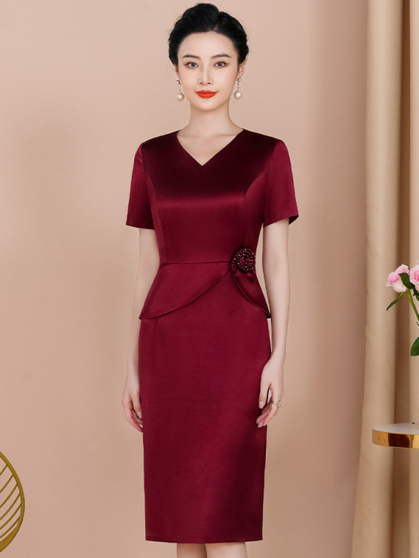 Haljina s V izrezom, prekrivanje trbuha, elegantan stil; acetatno vlakno 70–80%, poliester <30%, srednja duljina, panhua šav