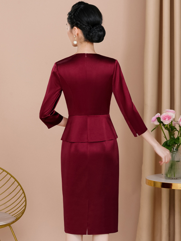 Haljina s V izrezom, prekrivanje trbuha, elegantan stil; acetatno vlakno 70–80%, poliester <30%, srednja duljina, panhua šav