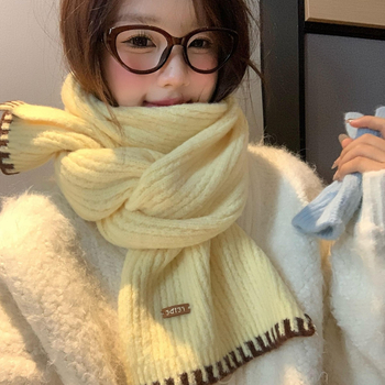 Плетен шал за зима – пази топлината, полиестерна материя, плетена изработка