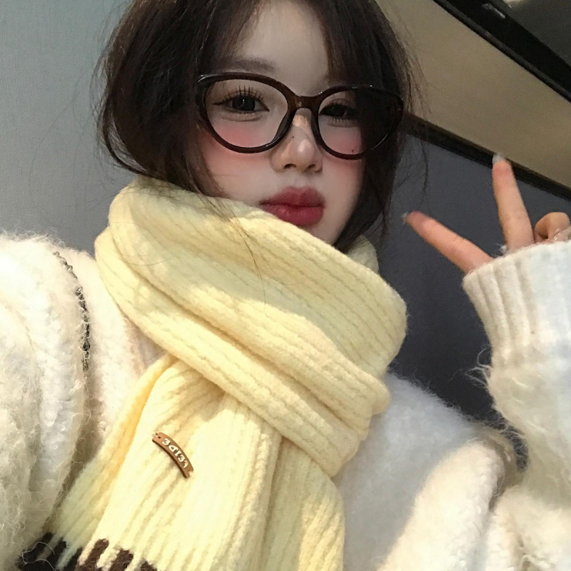 Плетен шал за зима – пази топлината, полиестерна материя, плетена изработка