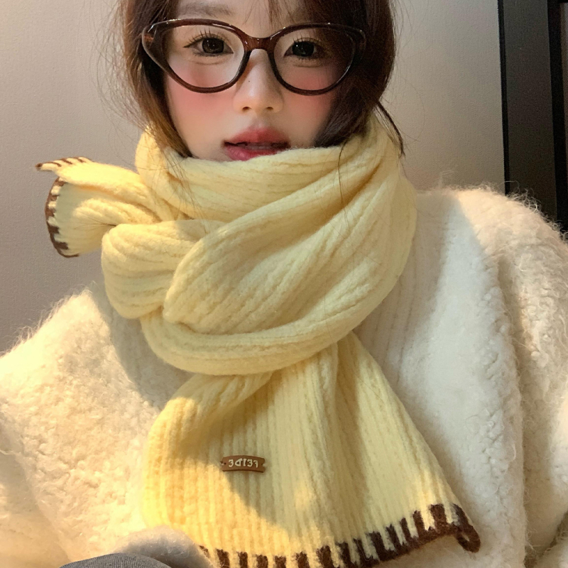 Плетен шал за зима – пази топлината, полиестерна материя, плетена изработка