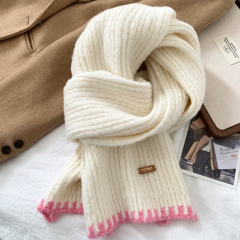 Плетен шал за зима – пази топлината, полиестерна материя, плетена изработка