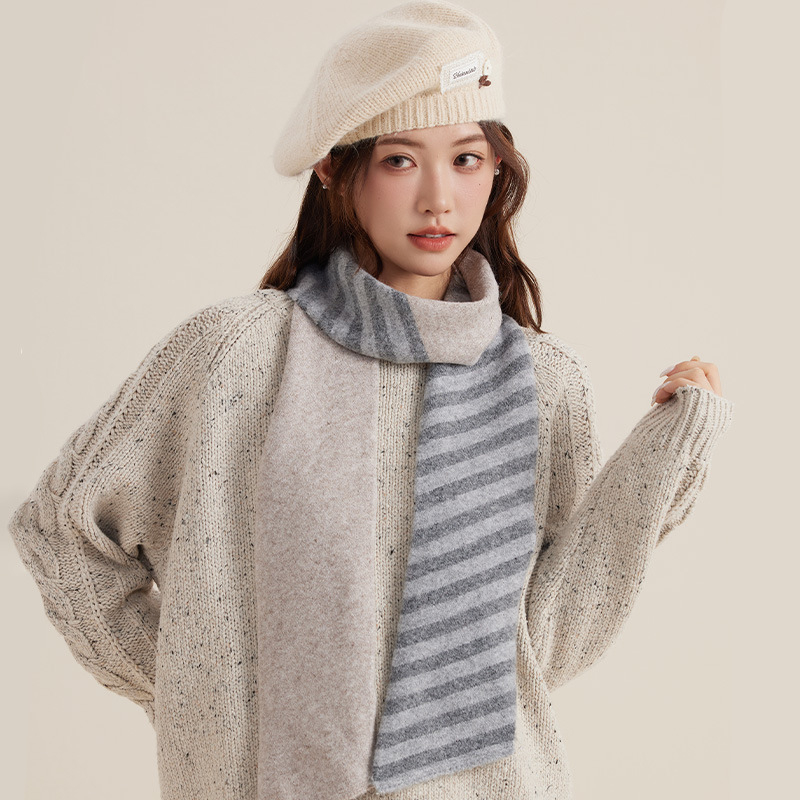 Duffy vuneni šal s warp-knit pletenjem – održava toplinu, proljeće i jesen