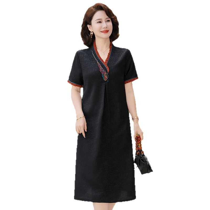 Haljina A-linije, midi duljine, elastičan pojas, rukavi 3/4, niski ovratnik, materijal Tencel Lyocell