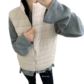 Női nylon termo mellény fél-állú galléval, vast anyag 251–300 g/m², cipzáras záródás, melegen tart és biztosít hátsó védelmet, ideális rétegezéshez kültéren