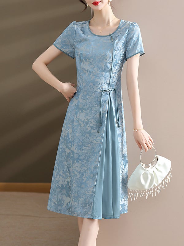 Ruha — chiffon anyag, virágos minta, középméretű hossz, A-vonalú sziluett, kerek nyakú