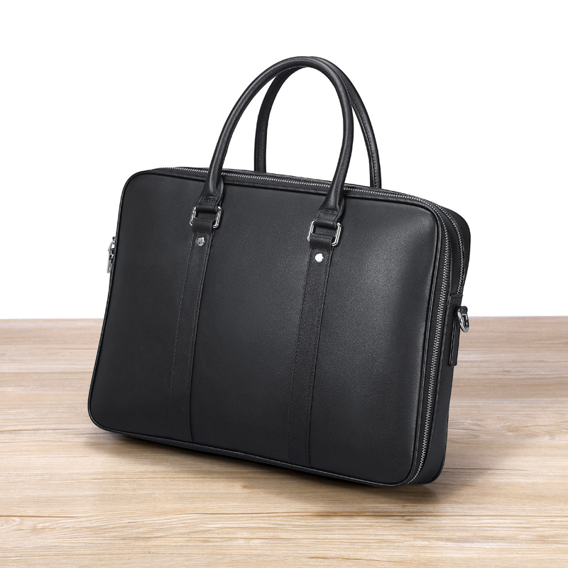Üzleti táska valódi bőrből, felső réteg marhabőrből, egyszínű, poliészter bélés, ideális üzleti utazásokhoz