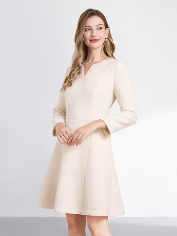 Chanel-stílusú gyöngyös hosszú ujjú midi ruha, poliészter 80–90%, elegáns hétköznapi stílus